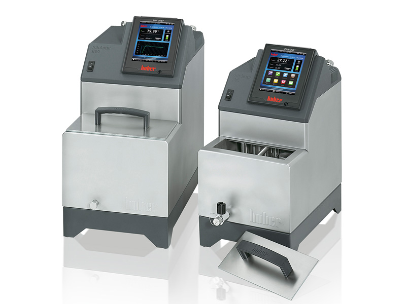 Small, smaller, Ministat: The world's smallest cooling circulators 