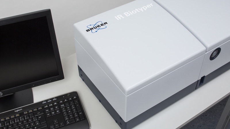 Solutions for microbial strain typing, hospital hygiene and infection control 