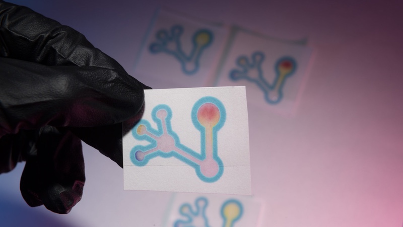 Spotting counterfeit antibiotics with a simple test
