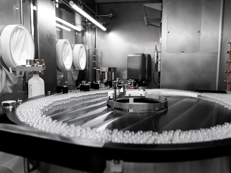 State-of-the-art vial filling solution offers both flexibility and speed