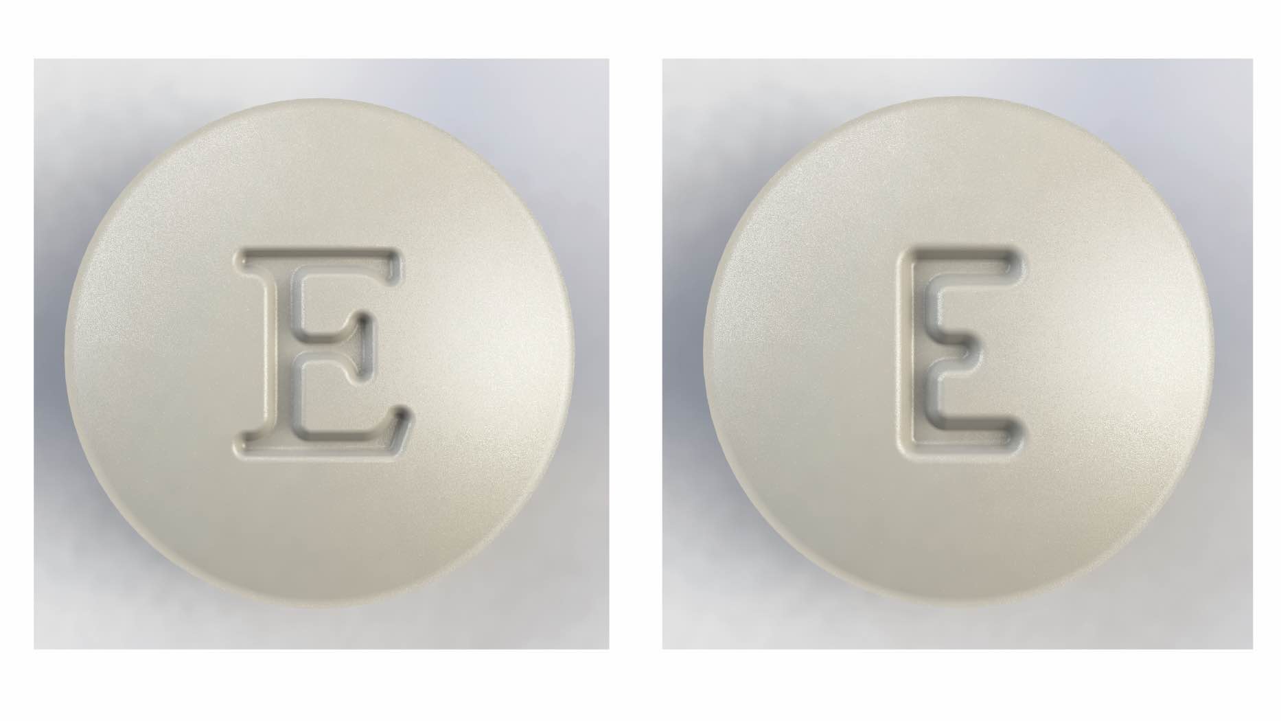 Figure 1: Decorative or serif fonts (left) are more prone to picking problems than simple sans serif fonts (right)