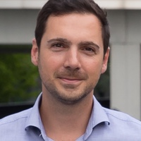 Dr Thomas Fessard