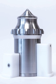 The central bottom spray nozzle and annular spraying gap