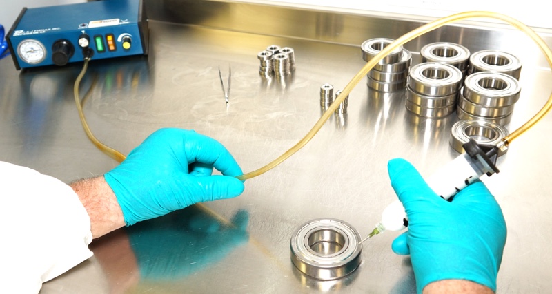 The top five challenges of relubricating bearings