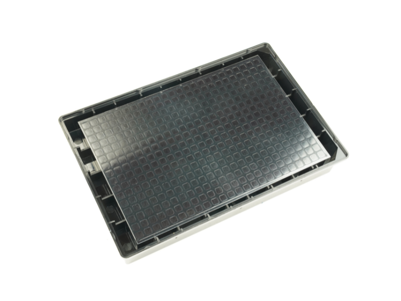 UV-clear microplates for DNA purity checking