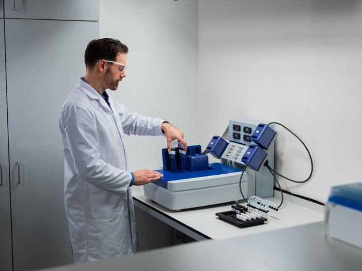 Versatile equipment driving drug discovery