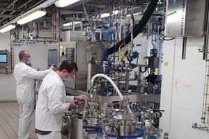 What does it take to manufacture oligonucleotides on a large scale?