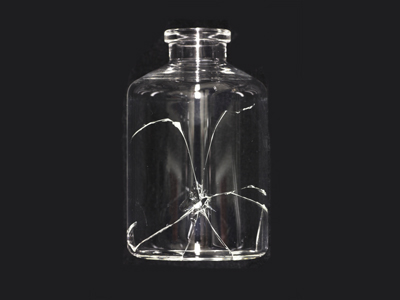 Why do pharmaceutical glass containers break?