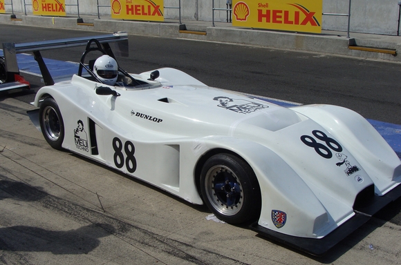 Young racing driver on track with Meiji Techno