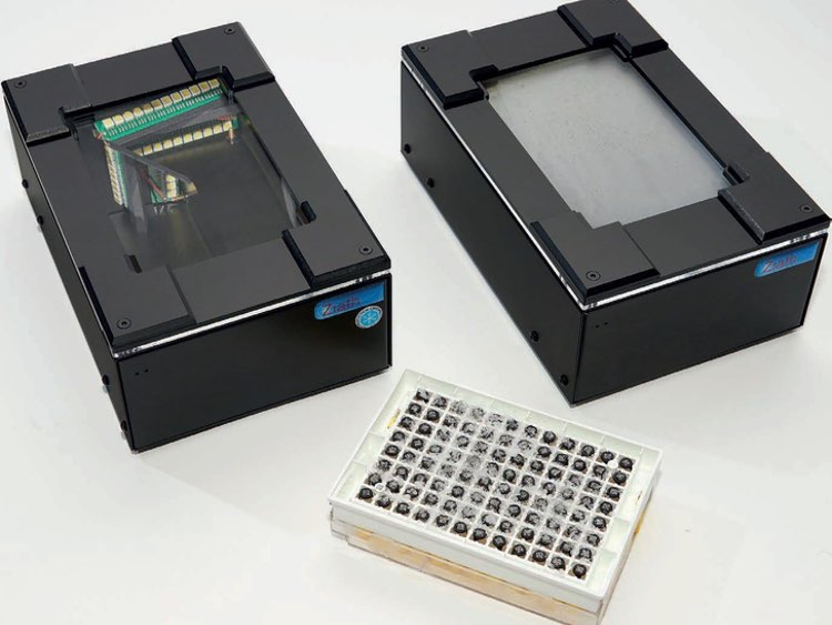 Ziath tube scanners read 2D-barcoded tubes straight from the freezer 